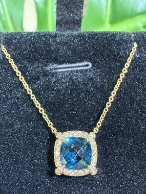 ❤️ David Yurman 18K Petite Chatelaine Pendant Necklace